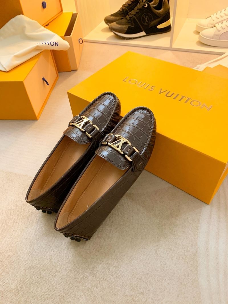 Louis Vuitton Low Shoes